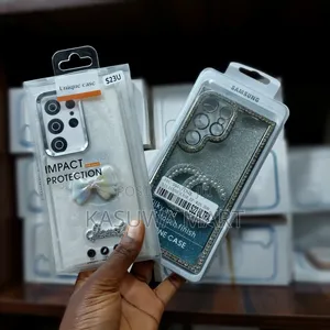 Fancy iPhone Pouch
