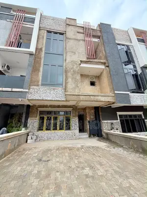 4bdrm Townhouse/Terrace in Wuye for sale