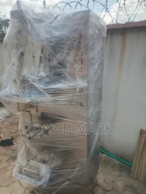 Dingli Semi Automatic Sachet Machine