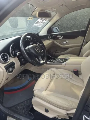 Mercedes-Benz GLC-Class 2017 Blue