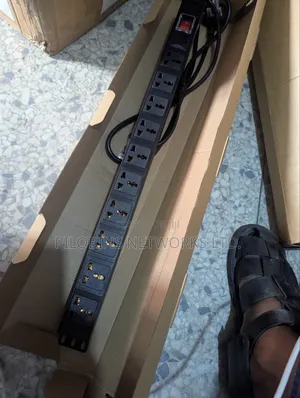 10way Metallic PDU With Surge Arrestor