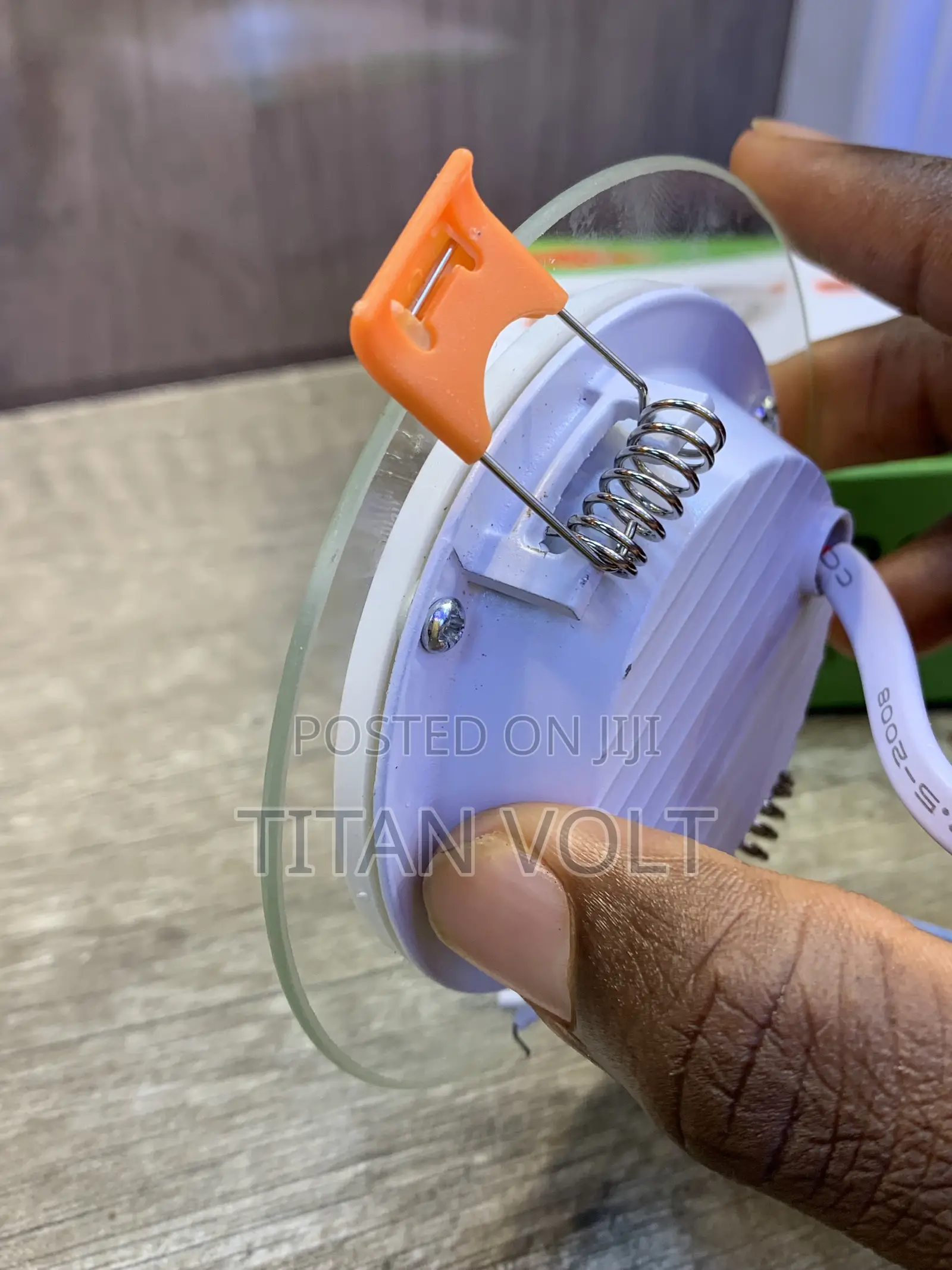 6w Glass Pop Light