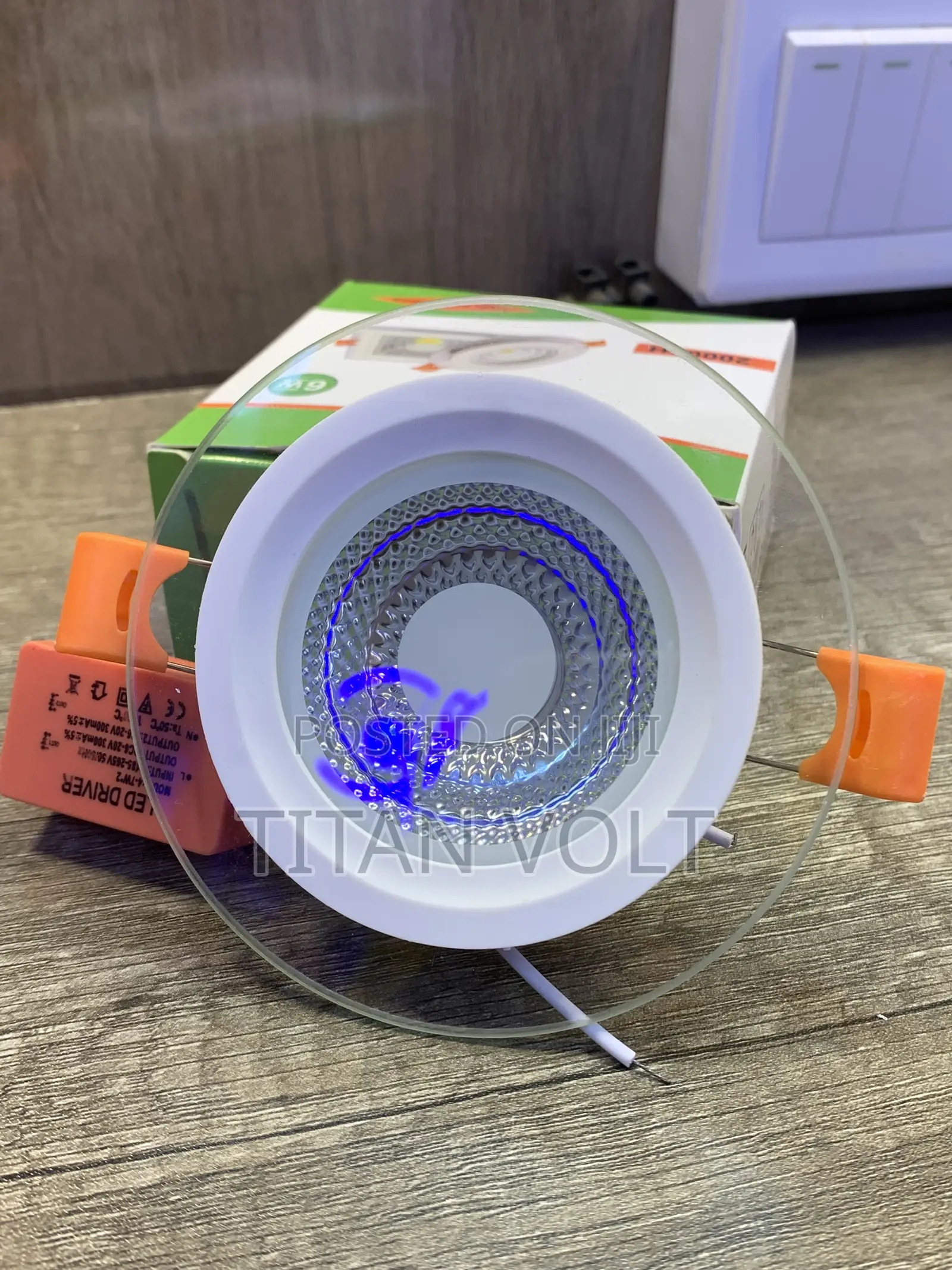 6w Glass Pop Light