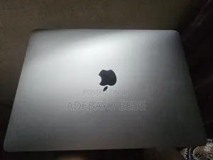 Laptop Apple MacBook Air 2020 8GB Apple M1 SSD 256GB