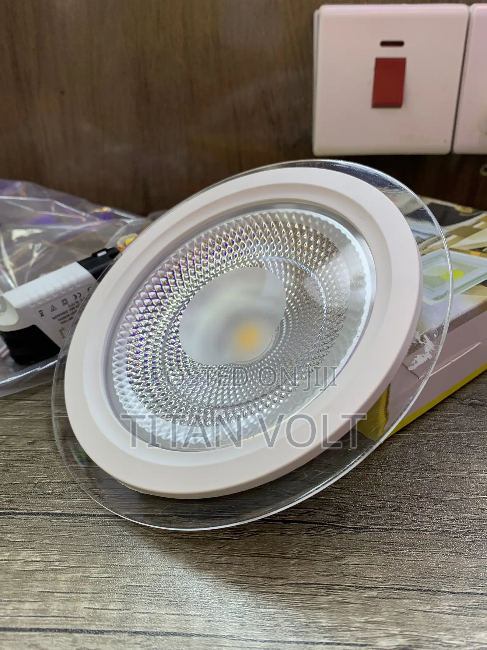 12 Watt POP Light (Glass)