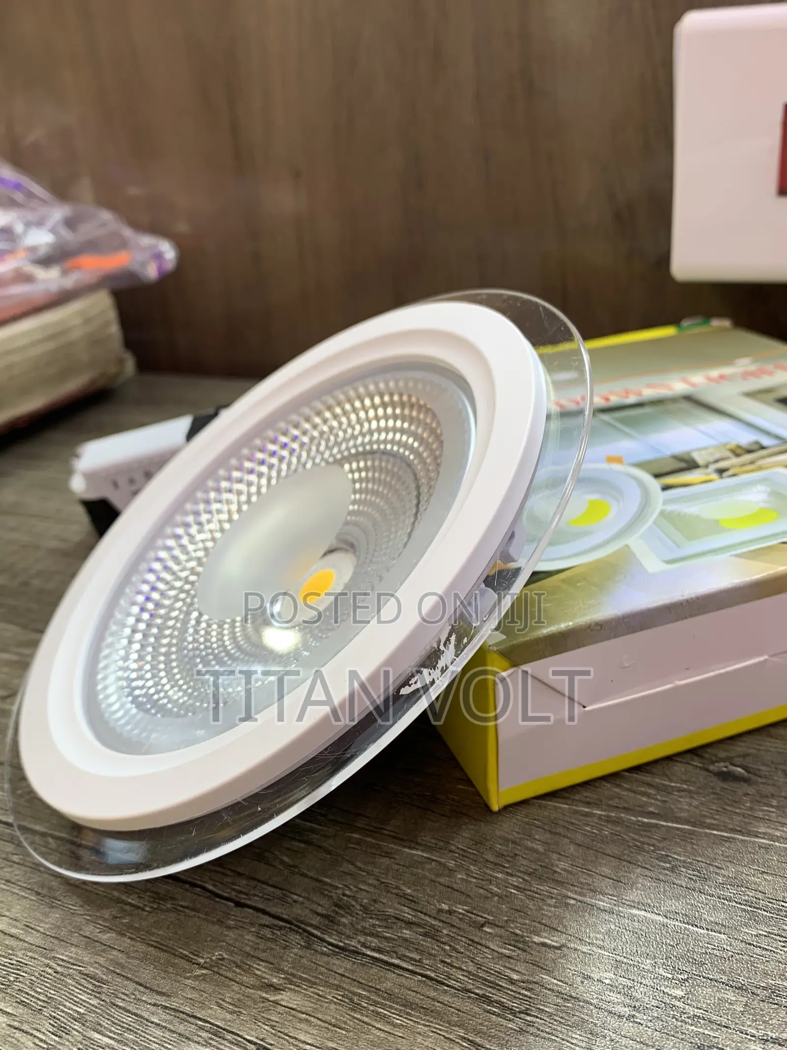 12 Watt POP Light (Glass)