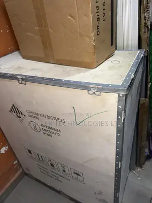 High Capacity LVTOPSUN 32kWh 48V Energy Storage Battery