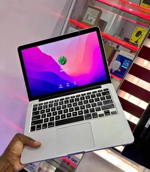 Laptop Apple MacBook Pro 2015 8GB Intel Core i5 SSD 256GB