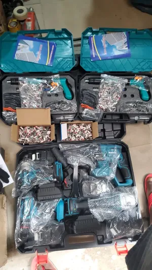 Makita 4-in-1 Combo Tool Set