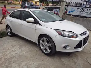 Ford Focus 2012 White