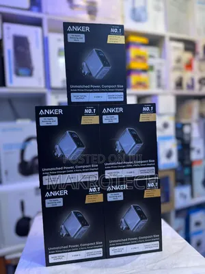 Anker Prime Charger,160W 3-Port Compact GaN USB C Charger,Smart Displa