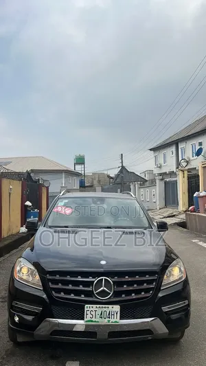 Mercedes-Benz M Class ML350 4MATIC 4dr SUV AWD (3.5L 6cyl 7A) 2014