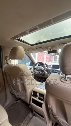 Mercedes-Benz M Class ML350 4MATIC 4dr SUV AWD (3.5L 6cyl 7A) 2014