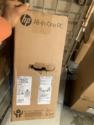 New Desktop Computer HP Pro 400 G9 8GB Intel Core i5 SSD 512GB