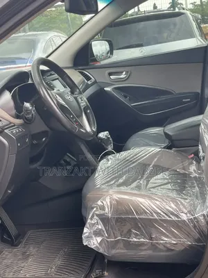 Hyundai Santa Fe 2014 Black