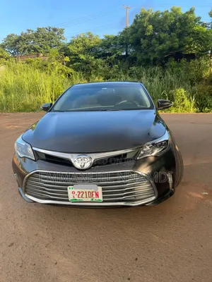 Toyota Avalon XLE Premium 4dr Sedan (3.5L 6cyl 6A) 2014 Gray