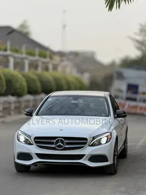 Mercedes-Benz C300 2015 White