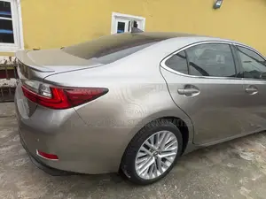 Lexus ES 350 FWD 2017 Beige
