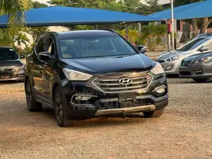 Hyundai Santa Fe Limited Ultimate AWD 2018 Black