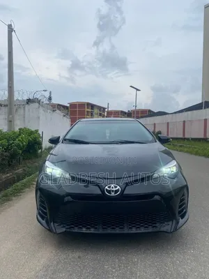 Toyota Corolla 2015 Black