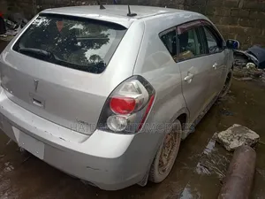 Pontiac Vibe 2009 Silver