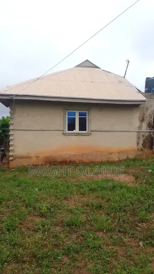 Furnished 2bdrm Bungalow in Iyana Church, Akinyele for sale