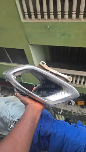 Back Bumper Exhaust Tip Rx350 2018