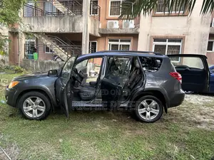 Toyota RAV4 Sport V6 2009 Gray