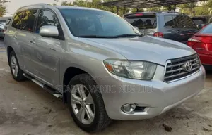Toyota Highlander 2010 Silver
