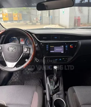 Toyota Corolla 2018 Gray