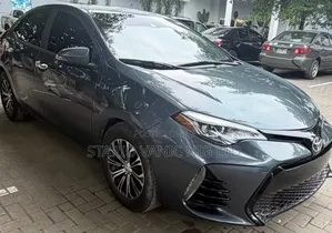 Toyota Corolla 2018 Gray