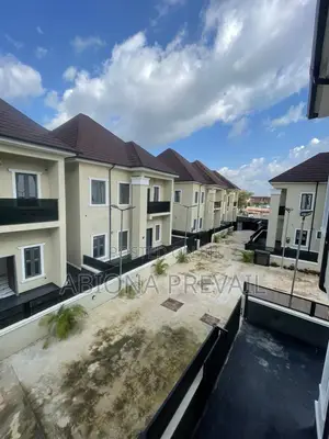 4bdrm Duplex in Mini Estate, Gaduwa for sale