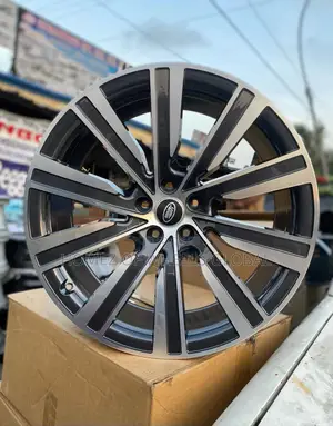Range Rover Alloy Rim