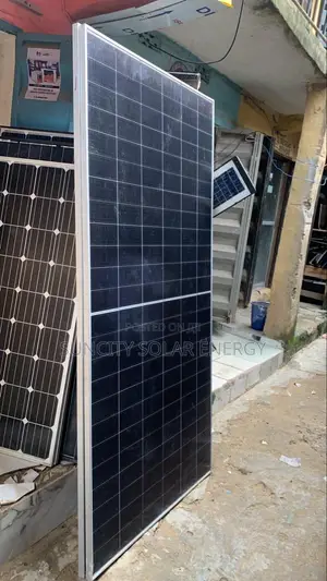 Jinko 590w 144cell 16bd SOLAR PANELS