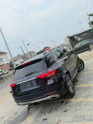 Mercedes-Benz GLE-Class GLE 450 4MATIC 2021 Blue
