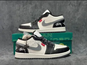 Air Jordan 1 Low Retro "Stussy"