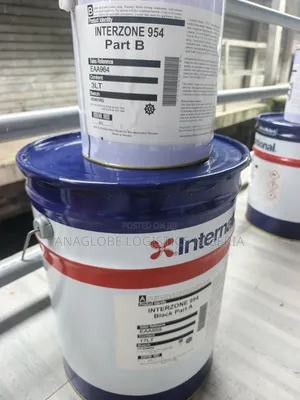 International Interzone 954 a B Marine Paint