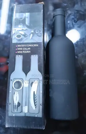 Bottle-Shaped Wine Accessory Tool Set,