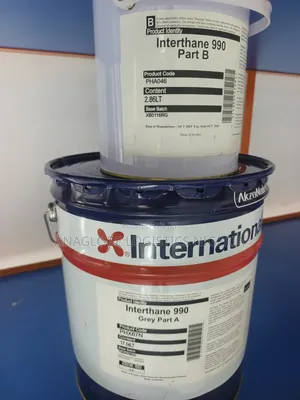 Akzonobel Interthane 990 a B International Marine Paint