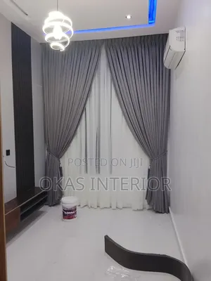 Vavite Curtains