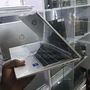 Laptop HP EliteBook 840 G8 8GB Intel Core i7 SSD 256GB