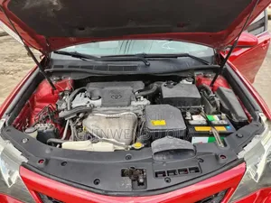Toyota Camry 2014 Red