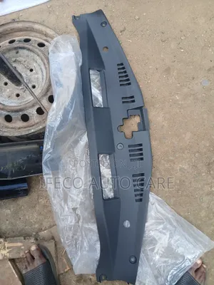 Radiator Plastic/Cover for Toyota Camry 2016,2017,2018,2019,2020,2021