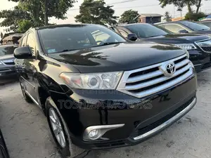 Toyota Highlander 2012 Black