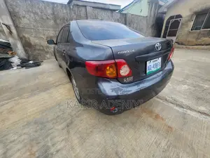 Toyota Corolla LE 4dr Sedan (1.8L 4cyl 4A) 2010 Gray