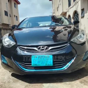 Hyundai Elantra GLS Sedan FWD (1.8L 4cyl 6A) 2013 Black