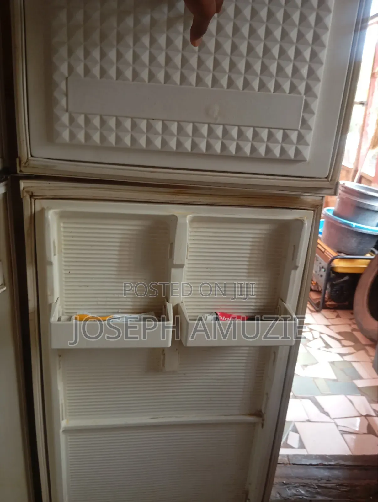 Refrigerator