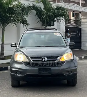 Honda CR-V 2011 Green