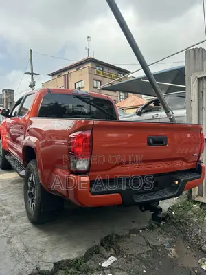 Toyota Tacoma TRD Sport 2017 Orange