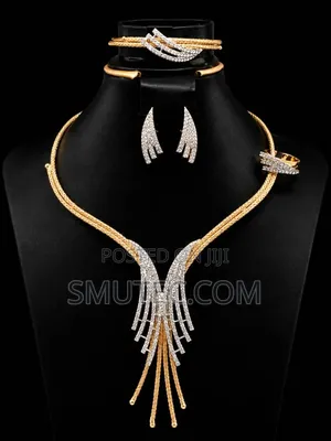Fashion Jewelries